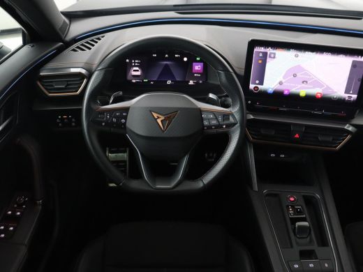 CUPRA Formentor 1.4 eHybrid VZ | 245pk | Stoelverwarming | Camera | Adaptive cruise | Sfeerverlichting | Navigati... ActivLease financial lease