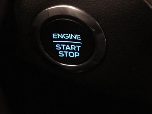 Ford Focus 1.0 EcoBoost Hybrid ST Line Style | Trekhaak | Carplay | Navigatie | Camera | Stoelverwarming | S... ActivLease financial lease