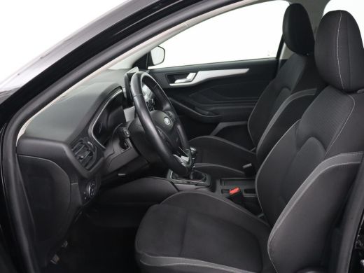 Ford Focus 1.0 EcoBoost Trend Edition | Trekhaak | Carplay | Navigatie | Parkeerhulp | Cruise control | Airc... ActivLease financial lease