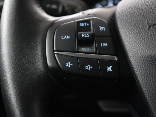 Ford Focus 1.5 EcoBoost Titanium | Trekhaak | Stoel & stuurverwarming | Camera | Carplay | Navigatie | Keyle... ActivLease financial lease