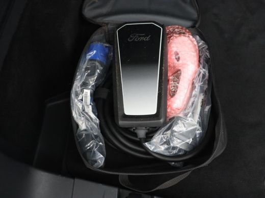 Ford Mustang Mach-E Mach-E Extended RWD 98 kWh | Leder | Stoelverwarming | Adaptive cruise | Camera | Carplay | Keyle... ActivLease financial lease