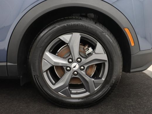 Ford Mustang Mach-E Mach-E Extended RWD 98 kWh | Leder | Stoelverwarming | Adaptive cruise | Camera | Carplay | Keyle... ActivLease financial lease