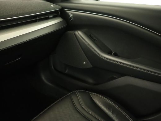 Ford Mustang Mach-E Mach-E RWD 75 kWh | Leder | Stoelverwarming | 360 Camera | Adaptive cruise | B&O Sound | Stuurver... ActivLease financial lease
