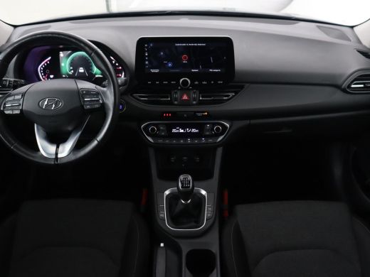 Hyundai i30 1.0 T-GDi MHEV Comfort Smart | Camera | Carplay | Keyless | Full LED | Navigatie | Climate contro... ActivLease financial lease