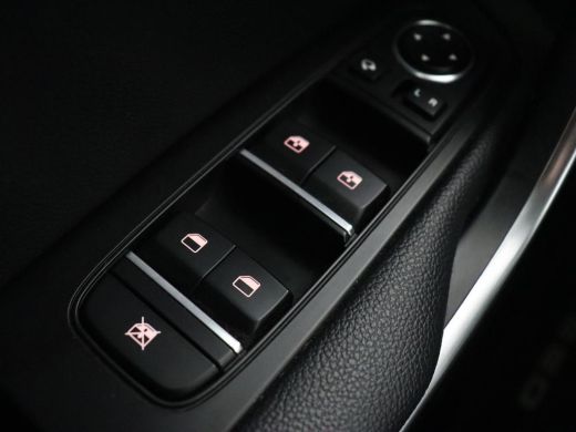 Kia Ceed 1.6 GDI PHEV DynamicLine | Carplay | Camera | Navigatie | Keyless | Climate control | Cruise cont... ActivLease financial lease