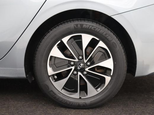 Kia Ceed 1.6 GDI PHEV DynamicLine | Carplay | Camera | Navigatie | Keyless | Climate control | Cruise cont... ActivLease financial lease