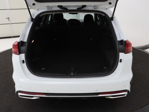 Kia Ceed 1.6 GDI PHEV DynamicPlusLine | Stoel & stuurverwarming | Adaptive cruise | Camera | Carplay | Key... ActivLease financial lease