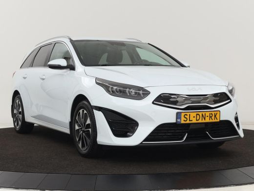 Kia Ceed 1.6 GDI PHEV DynamicPlusLine | Stoel & stuurverwarming | Adaptive cruise | Camera | Carplay | Key... ActivLease financial lease
