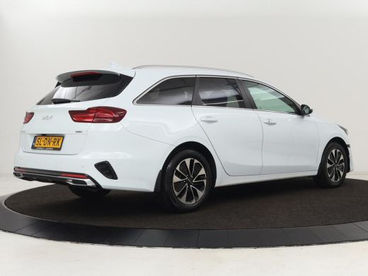 Kia Ceed 1.6 GDI PHEV DynamicPlusLine | Stoel & stuurverwarming | Adaptive cruise | Camera | Carplay | Key... ActivLease financial lease