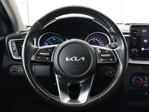 Kia Ceed 1.6 GDI PHEV DynamicPlusLine | Stoel & stuurverwarming | Adaptive cruise | Camera | Carplay | Key... ActivLease financial lease