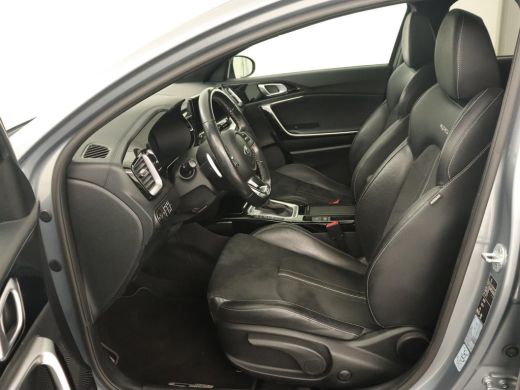 Kia ProCeed 1.5 T-GDI GT-Line | Panoramadak | Trekhaak | Stoel & stuurverwarming | Leder/Alcantara | Adaptive... ActivLease financial lease