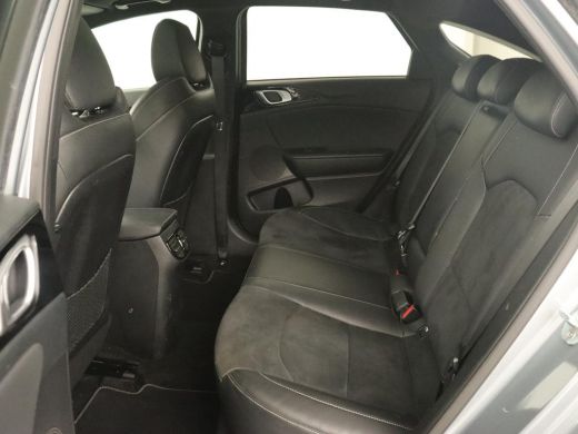 Kia ProCeed 1.5 T-GDI GT-Line | Panoramadak | Trekhaak | Stoel & stuurverwarming | Leder/Alcantara | Adaptive... ActivLease financial lease