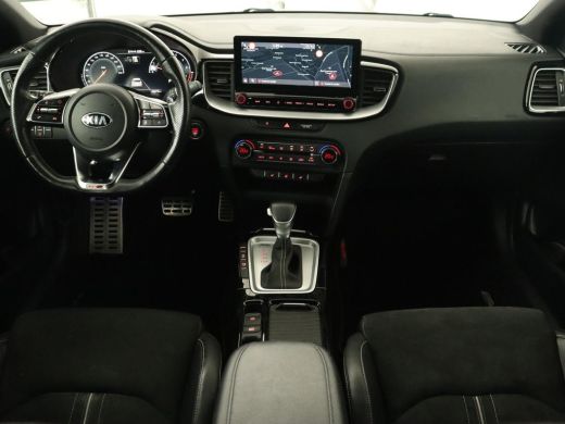 Kia ProCeed 1.5 T-GDI GT-Line | Panoramadak | Trekhaak | Stoel & stuurverwarming | Leder/Alcantara | Adaptive... ActivLease financial lease