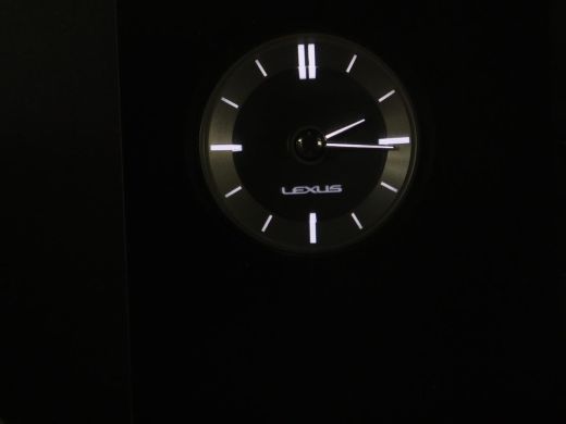 Lexus ES 300h Comfort Line | Schuifdak | Leder | Stoelverwarming | Adaptive cruise | Carplay | Camera | Me... ActivLease financial lease