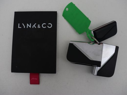 Lynk & Co 01 1.5 Plug In | Panoramadak | Infinity by Harman | Camera | Adaptive cruise | Stoelverwarming | Car... ActivLease financial lease