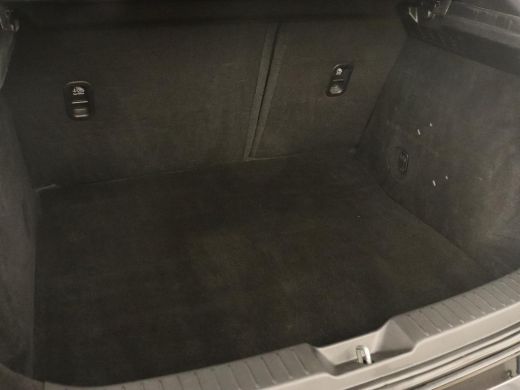 Mazda CX-30 2.0 e-SkyActiv-G M Hybrid | Automaat | Head-Up | Adaptive cruise | Carplay | Navigatie | Full LED... ActivLease financial lease