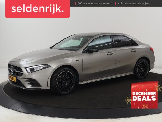 Mercedes-Benz A-Klasse 250e AMG Limited | Carplay | Stoelverwarming | Camera | Leder/Alcantara | Navigatie | Park Assist...