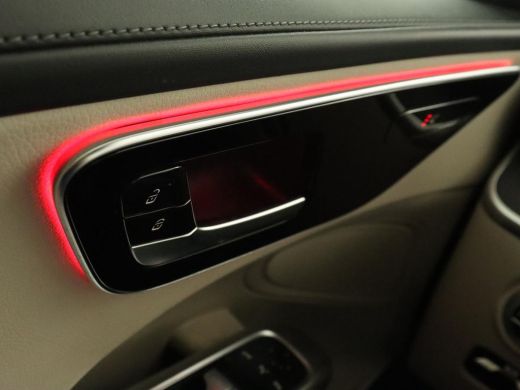 Mercedes-Benz C-Klasse 200 Launch Edition Luxury Line | Panoramadak | Trekhaak | Leder | Stoelverwarming | Carplay | Cam... ActivLease financial lease