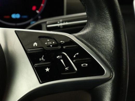 Mercedes-Benz C-Klasse 200 Launch Edition Luxury Line | Panoramadak | Trekhaak | Leder | Stoelverwarming | Carplay | Cam... ActivLease financial lease