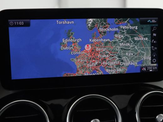 Mercedes-Benz C-Klasse 300de AMG | Trekhaak | Stoelverwarming | Carplay | Leder/Alcantara | Full LED | Navigatie | Camer... ActivLease financial lease