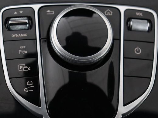 Mercedes-Benz C-Klasse 300de AMG | Trekhaak | Stoelverwarming | Carplay | Leder/Alcantara | Full LED | Navigatie | Camer... ActivLease financial lease