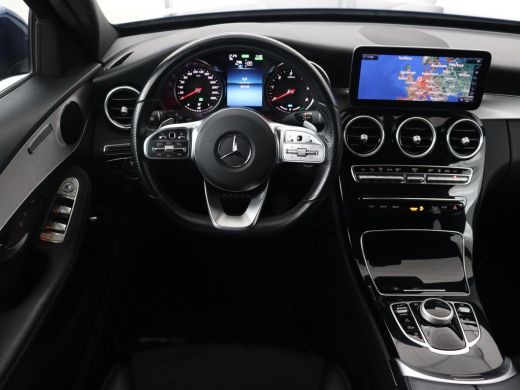 Mercedes-Benz C-Klasse 300de AMG | Trekhaak | Stoelverwarming | Carplay | Leder/Alcantara | Full LED | Navigatie | Camer... ActivLease financial lease