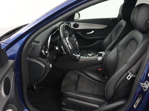 Mercedes-Benz C-Klasse 300de AMG | Trekhaak | Stoelverwarming | Carplay | Leder/Alcantara | Full LED | Navigatie | Camer... ActivLease financial lease