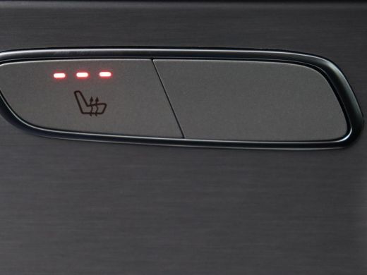 Mercedes-Benz C-Klasse 300de AMG | Trekhaak | Stoelverwarming | Carplay | Leder/Alcantara | Full LED | Navigatie | Camer... ActivLease financial lease