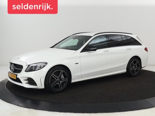 Mercedes-Benz C-Klasse 300e AMG Night | Stoelverwarming | Carplay | Leder/Alcantara | Camera | Navigatie | Park Assist |...