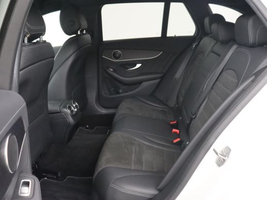 Mercedes-Benz C-Klasse 300e AMG Night | Stoelverwarming | Carplay | Leder/Alcantara | Camera | Navigatie | Park Assist |... ActivLease financial lease