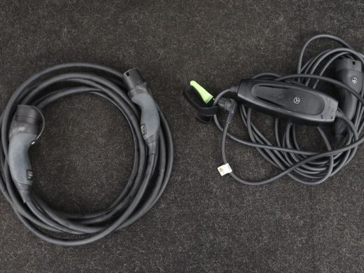 Mercedes-Benz CLA 250e Luxury Line | Leder | Trekhaak | Carplay | Stoelverwarming | Widescreen | Camera | Stuurverw... ActivLease financial lease