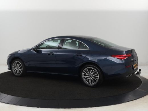 Mercedes-Benz CLA 250e Luxury Line | Leder | Trekhaak | Carplay | Stoelverwarming | Widescreen | Camera | Stuurverw... ActivLease financial lease