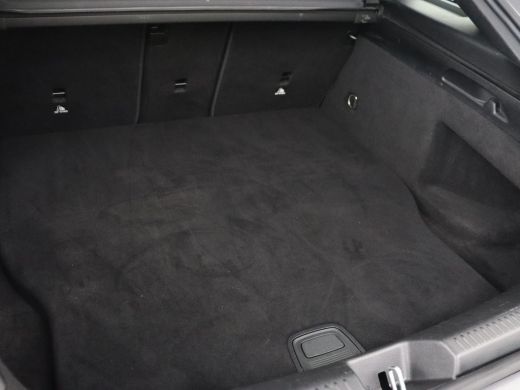 Mercedes-Benz CLA Shooting Brake 250e Urban | Carplay | Park Assist | Navigatie | Camera | DAB | Half leder | Full ... ActivLease financial lease
