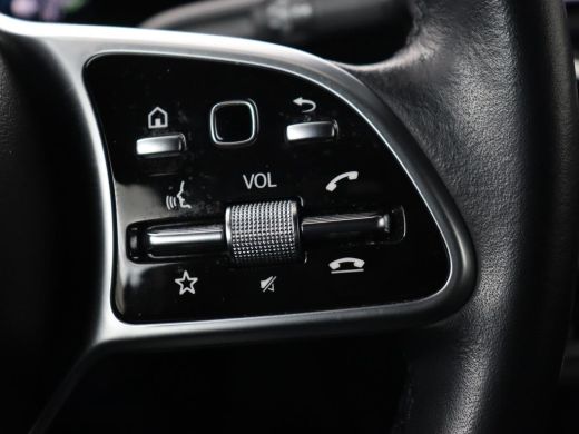 Mercedes-Benz CLA Shooting Brake 250e Urban | Carplay | Park Assist | Navigatie | Camera | DAB | Half leder | Full ... ActivLease financial lease