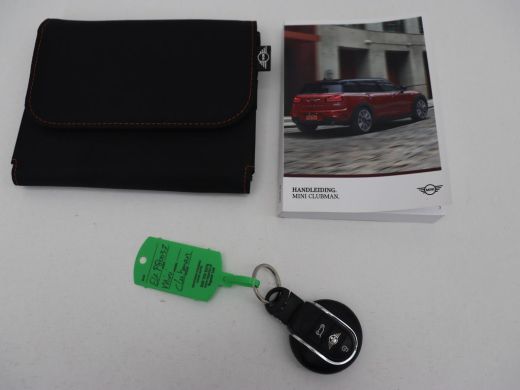 Mini Clubman 2.0 Cooper S | 192pk | Panoramadak | Leder | Trekhaak | Carplay | Navigatie | Parkeerhulp | Full ... ActivLease financial lease