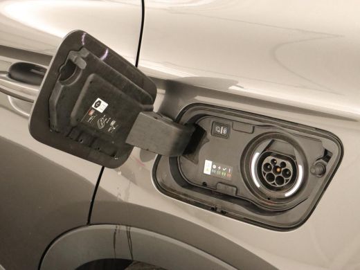 Opel Grandland X 1.6 Turbo Hybrid4 Business Elegance | Trekhaak | Stoelverwarming | Keyless | 360 Camera | Half le... ActivLease financial lease