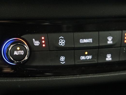 Opel Insignia 2.0 Turbo Elegance | Stoelverwarming | Carplay | Matrix LED | Navigatie | Stuurverwarming | Half ... ActivLease financial lease