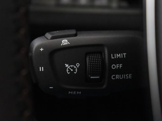 Peugeot 3008 1.6 PureTech GT | Panoramadak | Stoelverwarming | Massage | 360 Camera | Carplay | Adaptive cruis... ActivLease financial lease