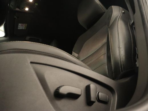 Renault Arkana 1.6 E-Tech hybrid 145 E-Tech engineered | Leder/Alcantara | Stoelverwarming | Adaptive cruise | C... ActivLease financial lease