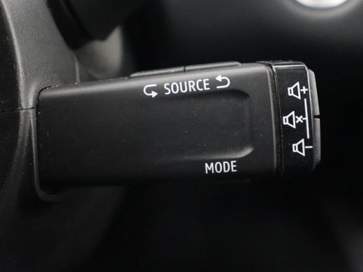 Renault Captur 1.3 TCe Intens | Automaat | Half Leder | 360 Camera | Cruise Control | Climate Control | Bleutooth ActivLease financial lease