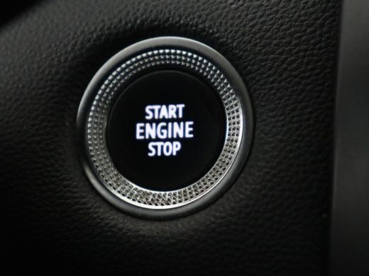 Renault Captur 1.3 TCe Intens | Automaat | Half Leder | 360 Camera | Cruise Control | Climate Control | Bleutooth ActivLease financial lease