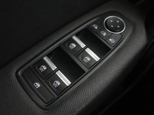 Renault Captur 1.3 TCe Intens | Automaat | Half Leder | 360 Camera | Cruise Control | Climate Control | Bleutooth ActivLease financial lease