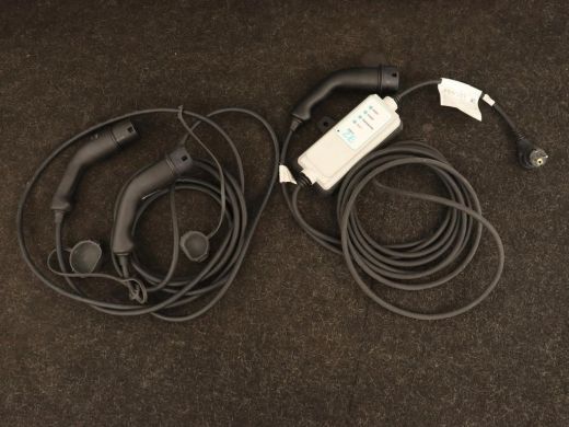 Renault Captur 1.6 E-Tech Hybrid 145 Intens | Automaat | Carplay | PHEV | Half leder | Adaptive cruise | Climate... ActivLease financial lease