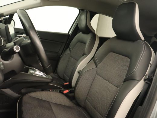 Renault Captur 1.6 E-Tech Hybrid 145 Intens | Automaat | Carplay | PHEV | Half leder | Adaptive cruise | Climate... ActivLease financial lease