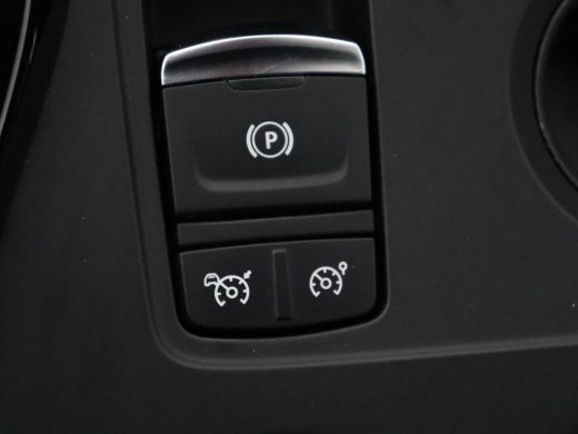 Renault Kadjar 1.3 TCe Black Edition | Trekhaak | Stoelverwarming | Adaptive cruise | Leder/Alcantara | Camera |... ActivLease financial lease