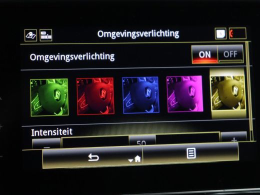 Renault Kadjar 1.3 TCe Black Edition | Trekhaak | Stoelverwarming | Adaptive cruise | Leder/Alcantara | Camera |... ActivLease financial lease