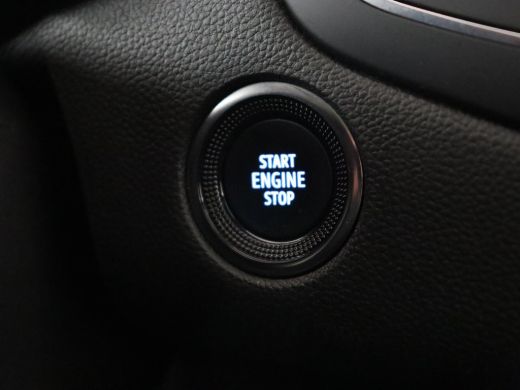 Renault Megane E-Tech 1.6 E-Tech Plug-In Hybrid 160 | Stoelverwarming | Head-Up | Trekhaak | Adaptive cruise | Carplay ... ActivLease financial lease