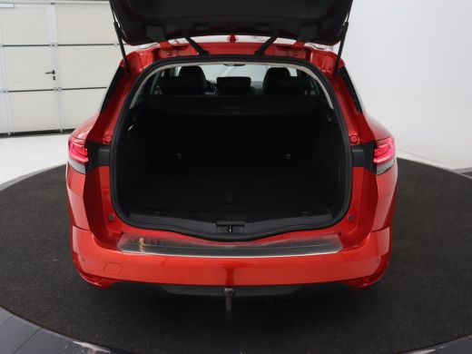 Renault Megane E-Tech 1.6 E-Tech Plug-In Hybrid 160 | Stoelverwarming | Head-Up | Trekhaak | Adaptive cruise | Carplay ... ActivLease financial lease