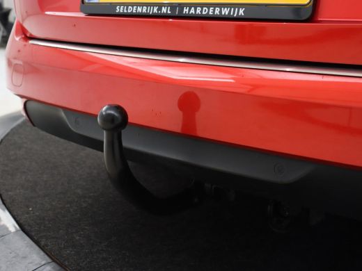 Renault Megane E-Tech 1.6 E-Tech Plug-In Hybrid 160 | Stoelverwarming | Head-Up | Trekhaak | Adaptive cruise | Carplay ... ActivLease financial lease