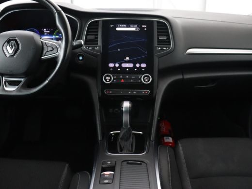 Renault Megane E-Tech 1.6 E-Tech Plug-In Hybrid 160 | Stoelverwarming | Head-Up | Trekhaak | Adaptive cruise | Carplay ... ActivLease financial lease